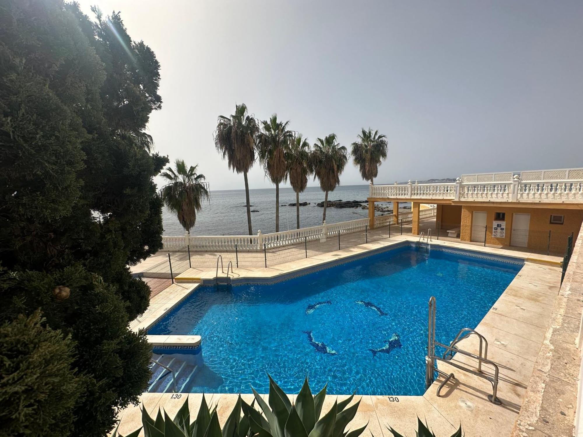 La Perla Beach Беналмадена Екстериор снимка